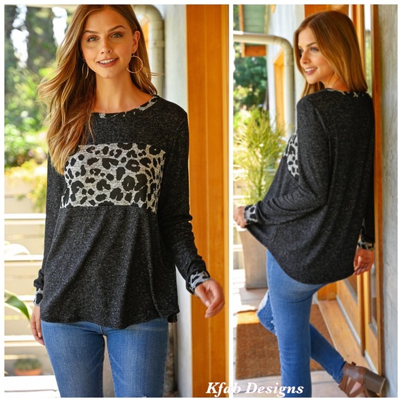 ❤️LAST 1! Animal Print Contrast Brushed Fabric Top - Picture 2 of 6